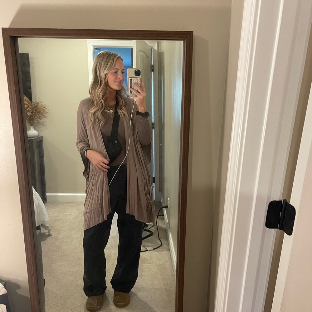 Brown Cardigan With Pockets & Split Hem